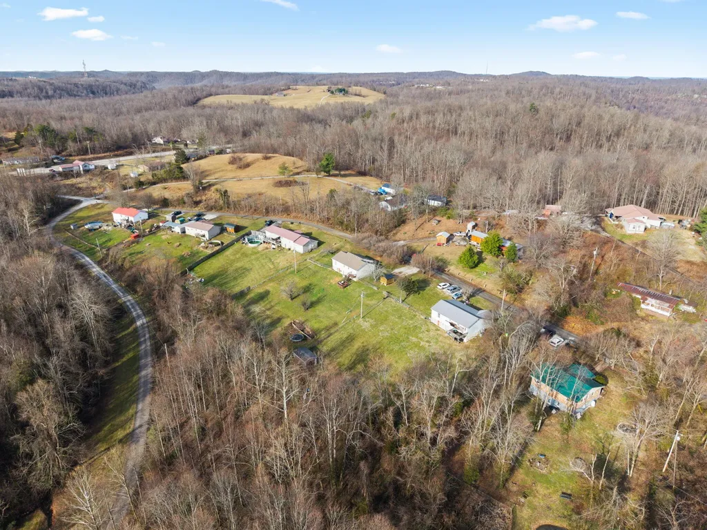 210 Big Hill Mountain Road Mckee KY 40447