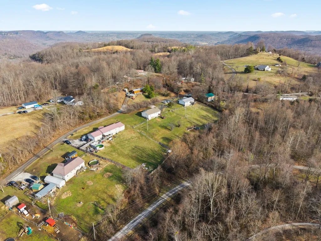 210 Big Hill Mountain Road Mckee KY 40447