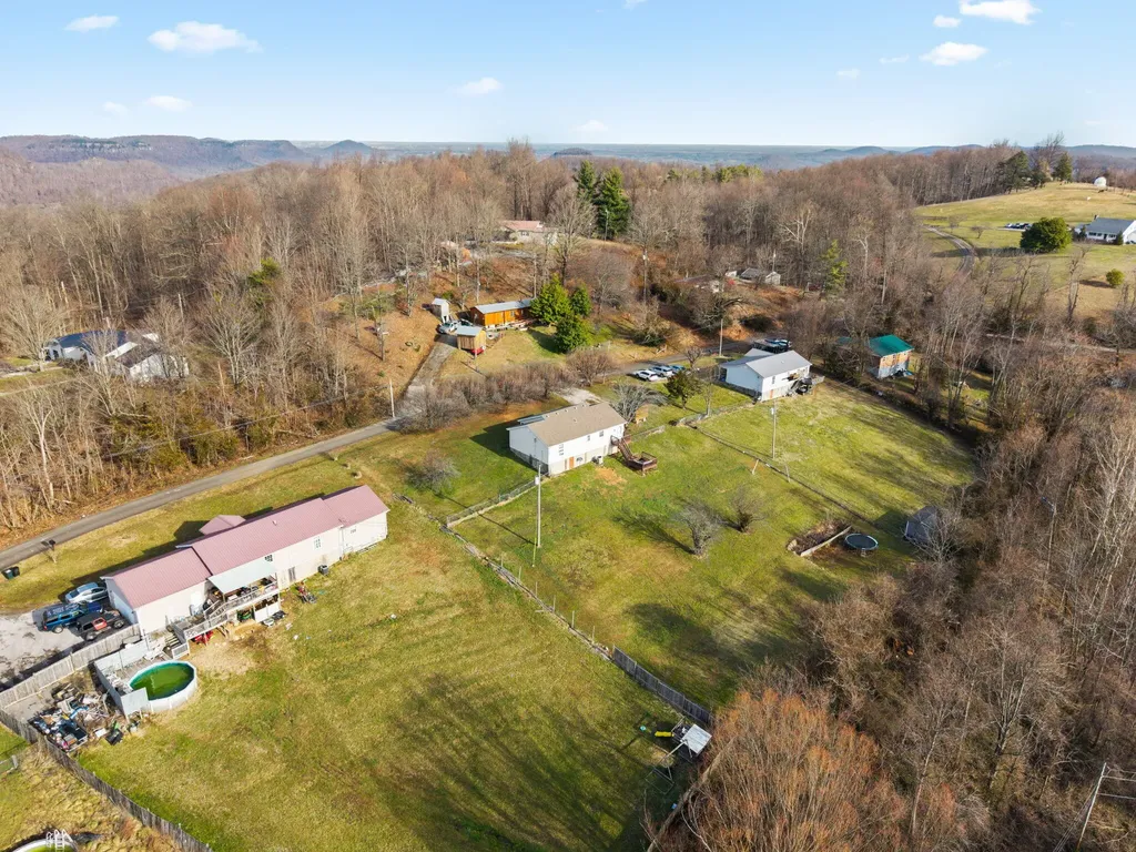 210 Big Hill Mountain Road Mckee KY 40447