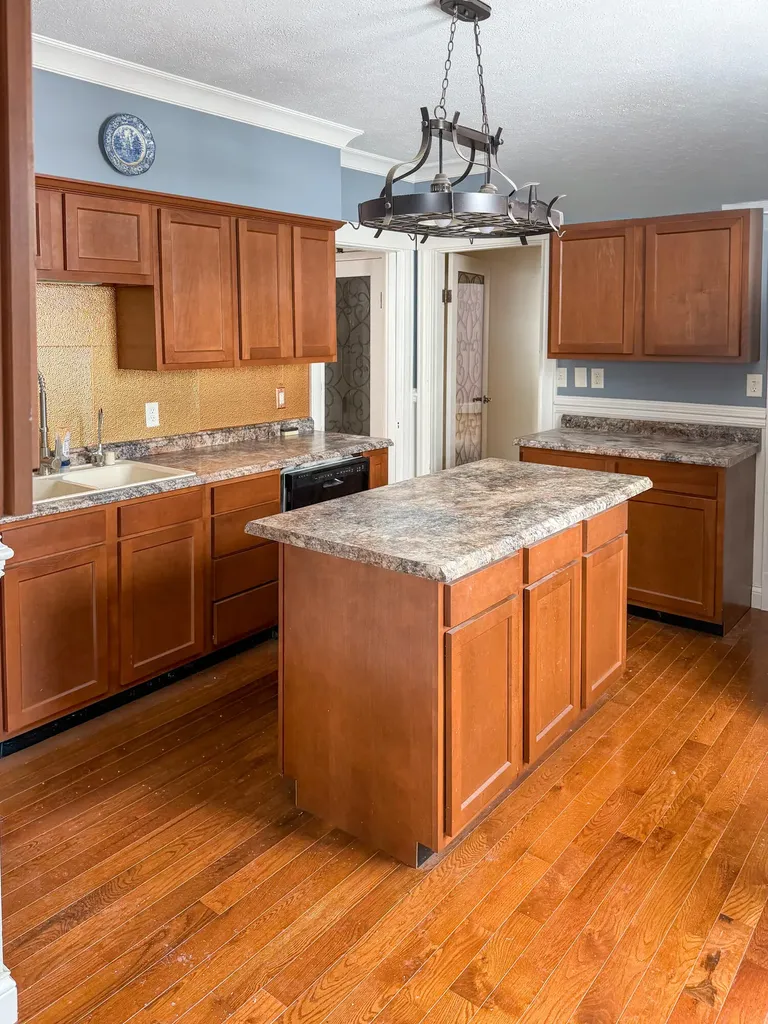 119 Pumphrey Avenue Flemingsburg KY 41041