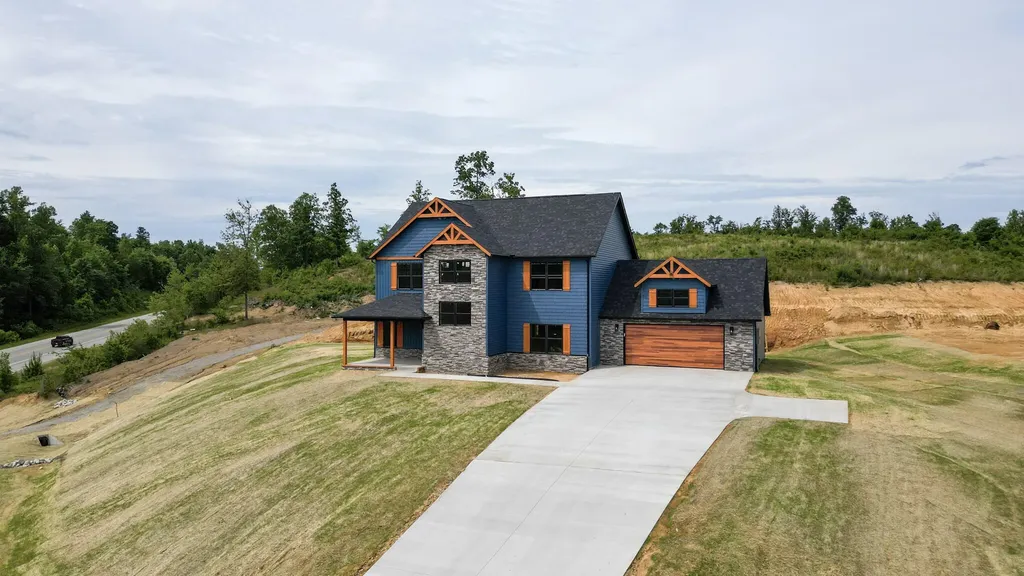 61 Emily Lane London KY 40744