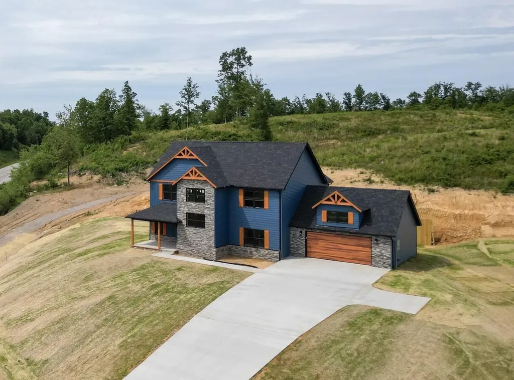 61 Emily Lane London KY 40744
