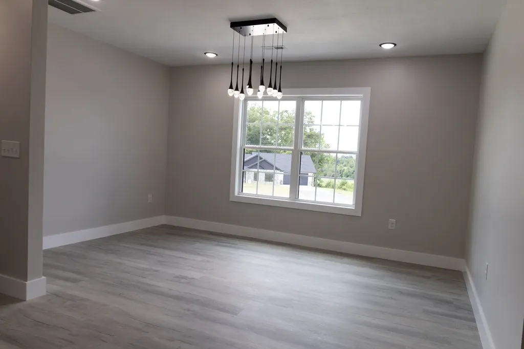 61 Emily Lane London KY 40744