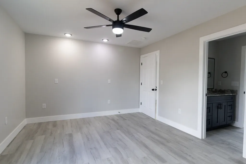 61 Emily Lane London KY 40744