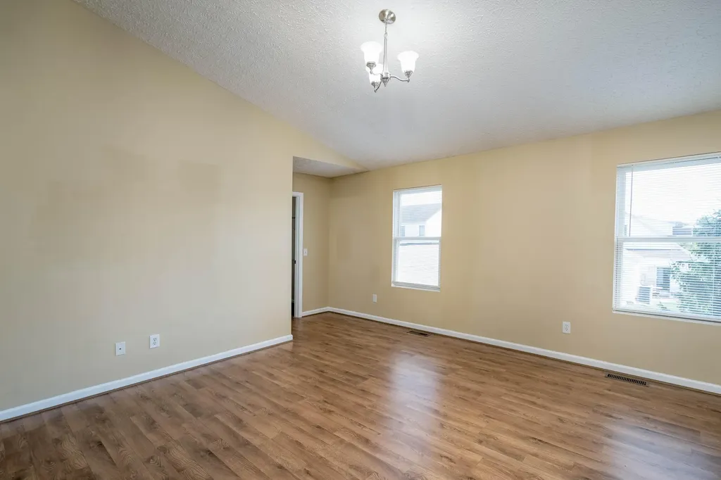 1016 Bella Dona Road Lexington KY 40515