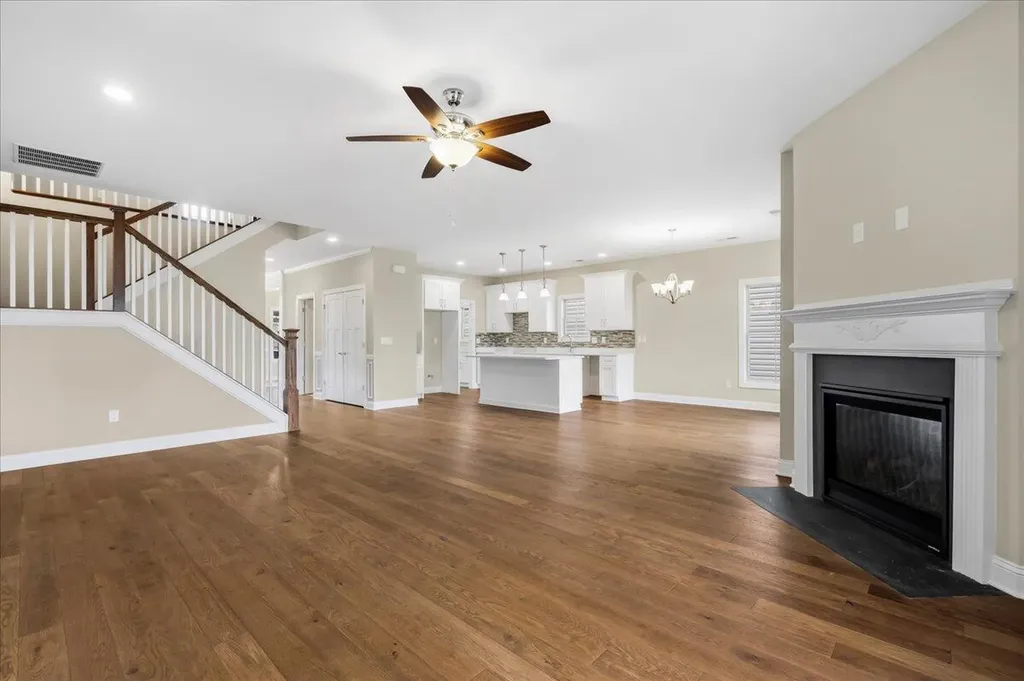 1081 Squirrel Nest Lane Lexington KY 40509