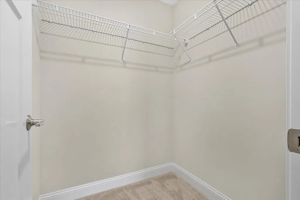 1081 Squirrel Nest Lane Lexington KY 40509