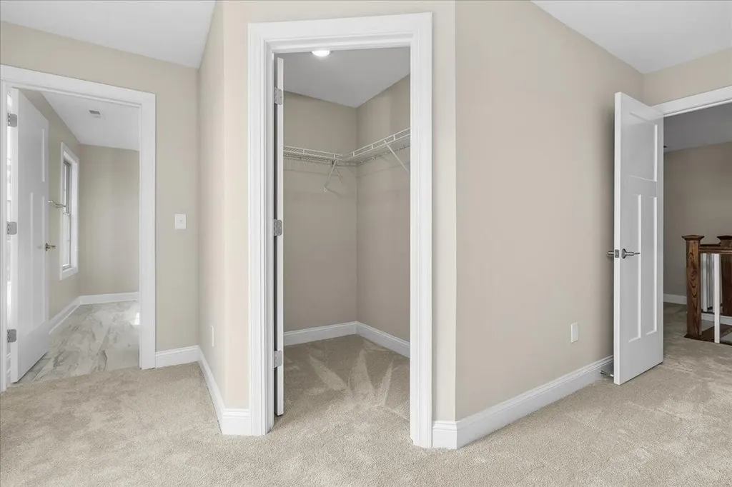1081 Squirrel Nest Lane Lexington KY 40509