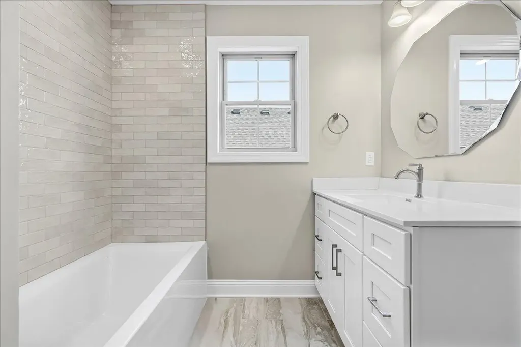 1081 Squirrel Nest Lane Lexington KY 40509