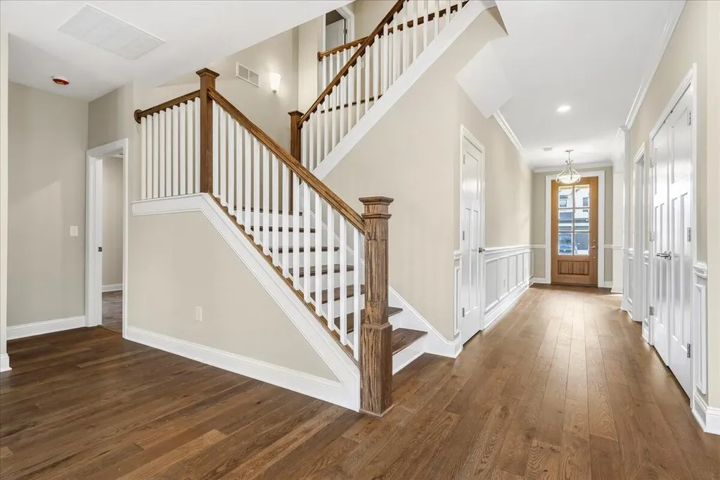 1081 Squirrel Nest Lane Lexington KY 40509