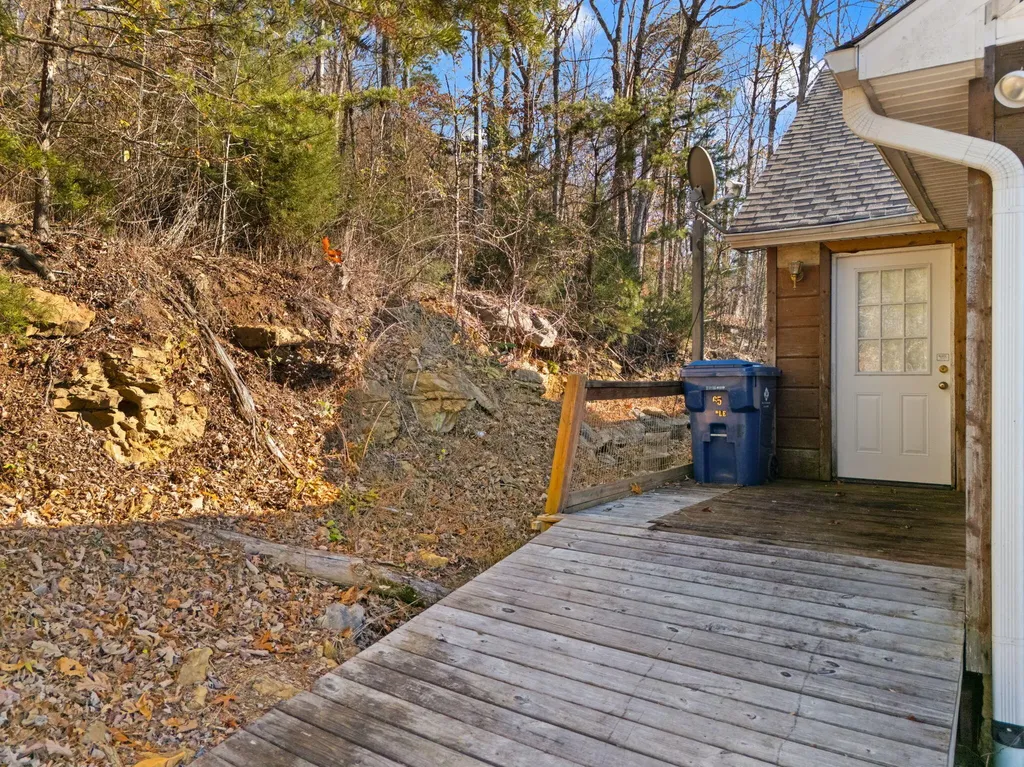 65 Maple Drive Burnside KY 42519