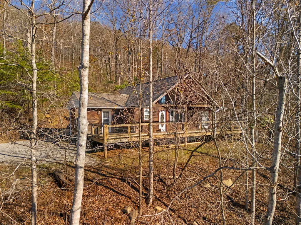 65 Maple Drive Burnside KY 42519