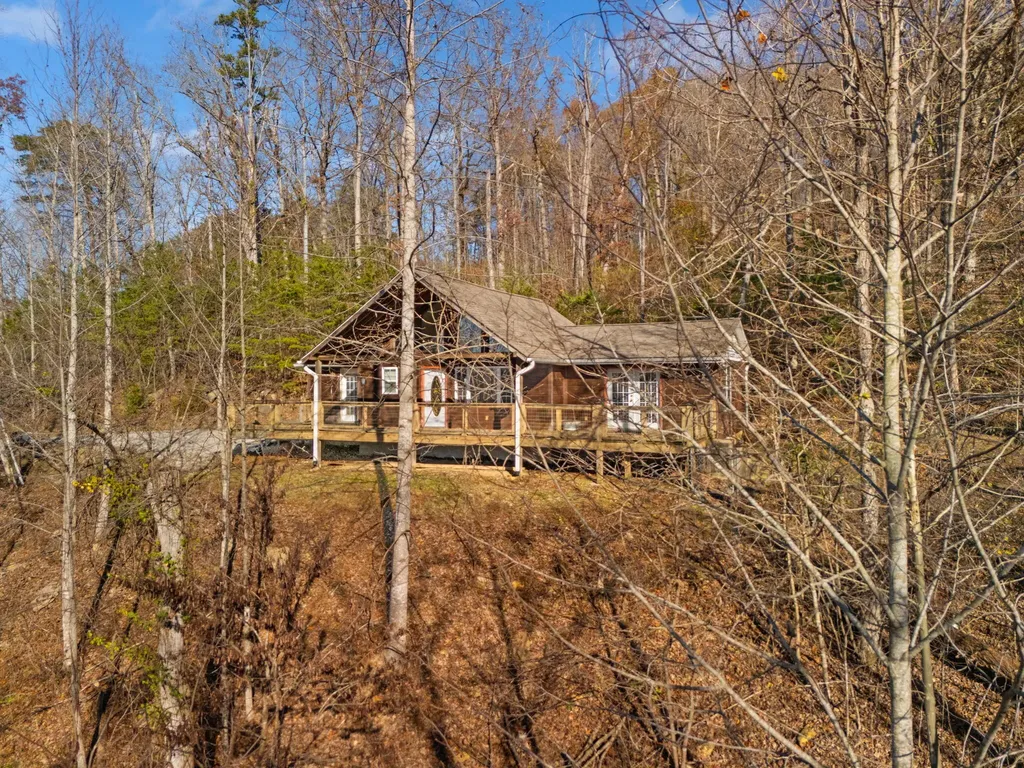 65 Maple Drive Burnside KY 42519