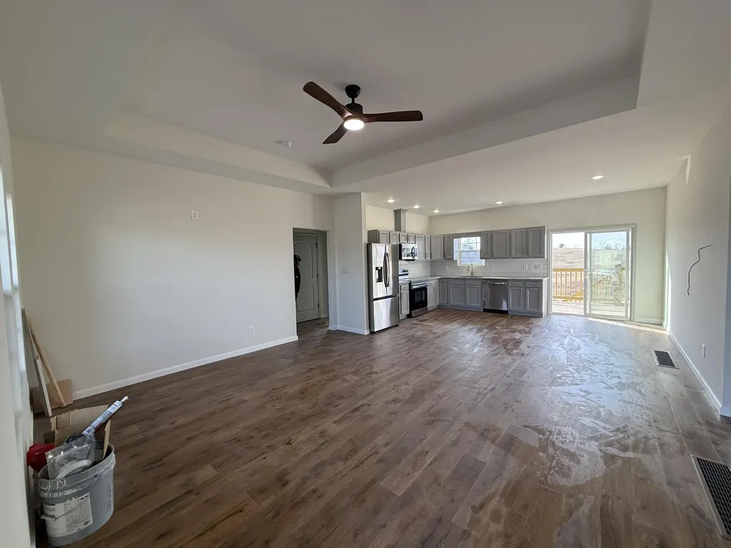 2005 Thorntree Drive Lawrenceburg KY 40342