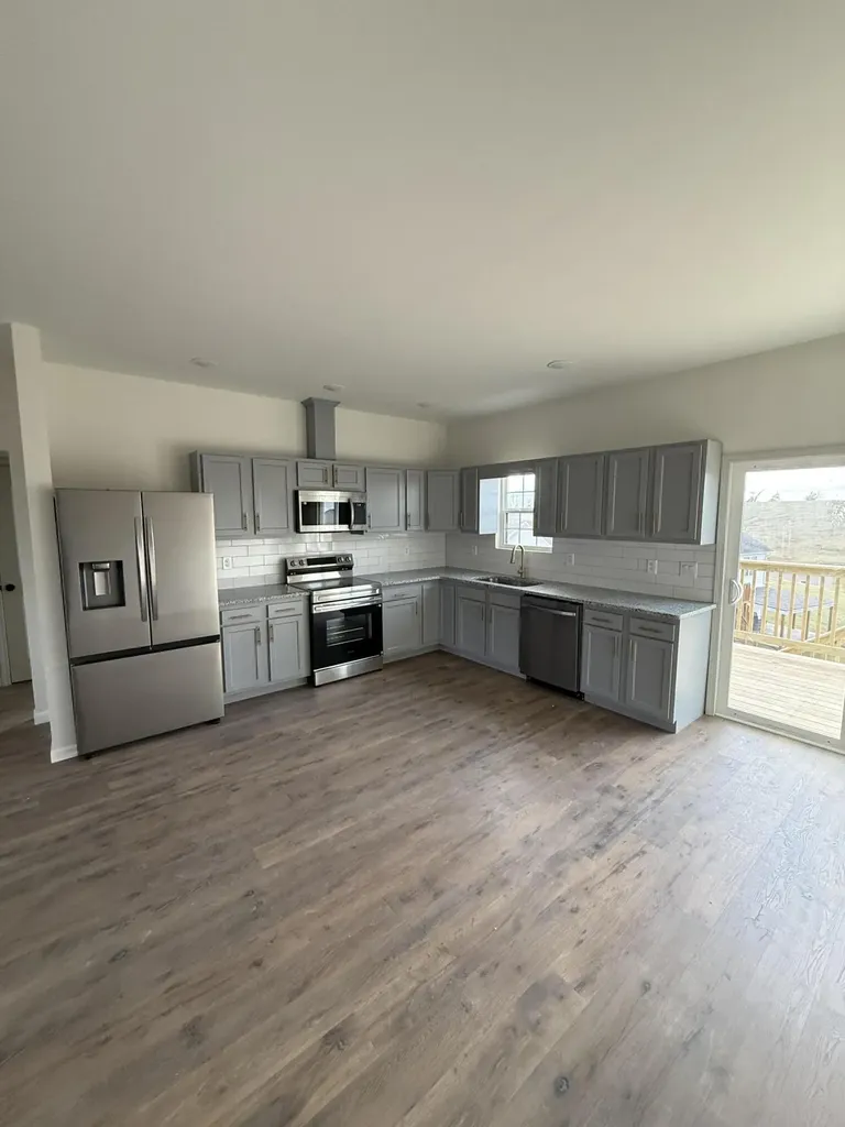 2005 Thorntree Drive Lawrenceburg KY 40342