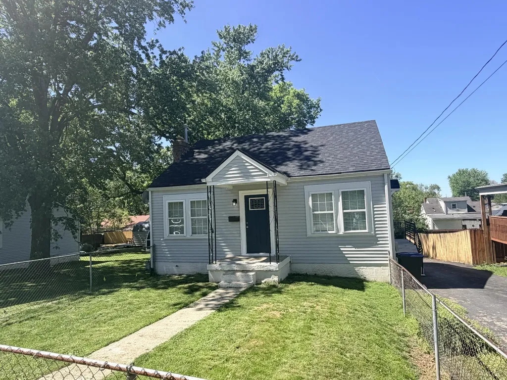 216 Laffoon Drive Frankfort KY 40601