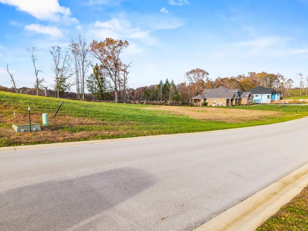 38 Lakemere Drive Somerset KY 42503