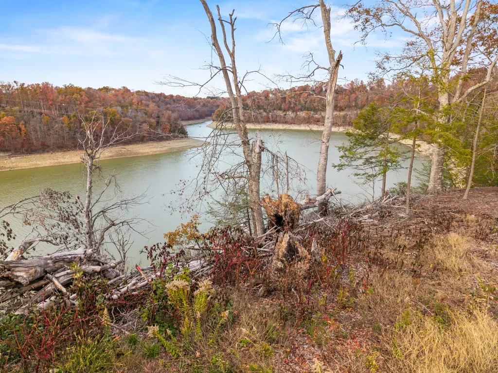 38 Lakemere Drive Somerset KY 42503