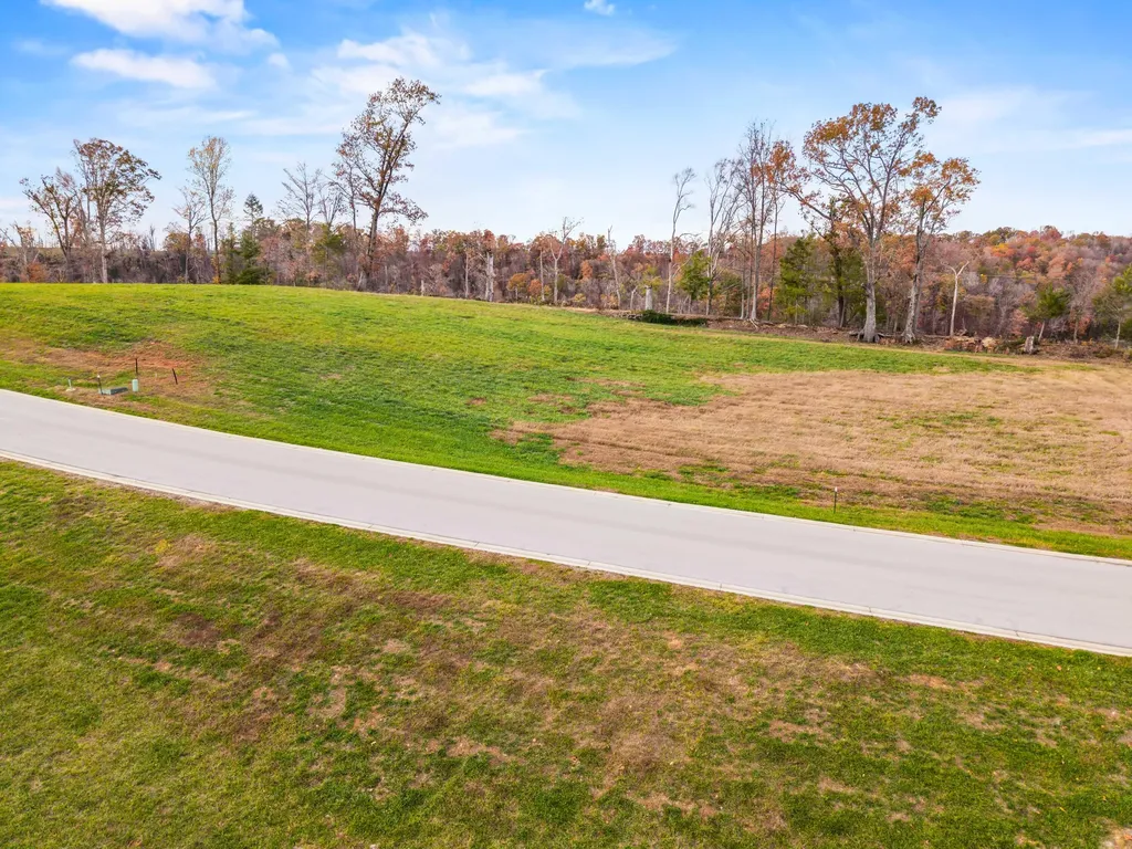 38 Lakemere Drive Somerset KY 42503