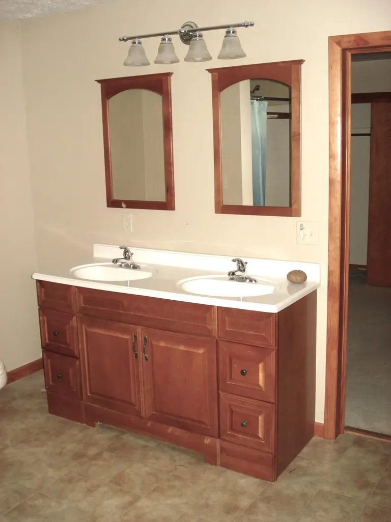 404 Broadway Avenue Cynthiana KY 41031
