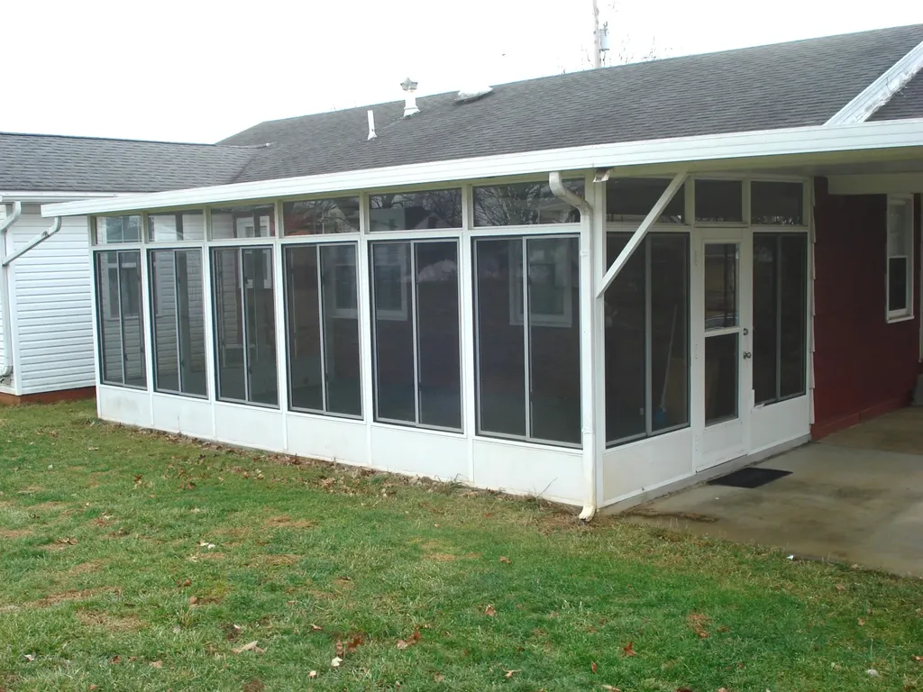 404 Broadway Avenue Cynthiana KY 41031