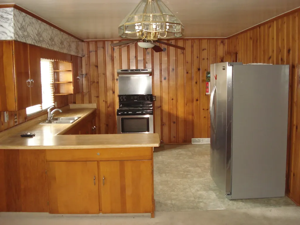 404 Broadway Avenue Cynthiana KY 41031