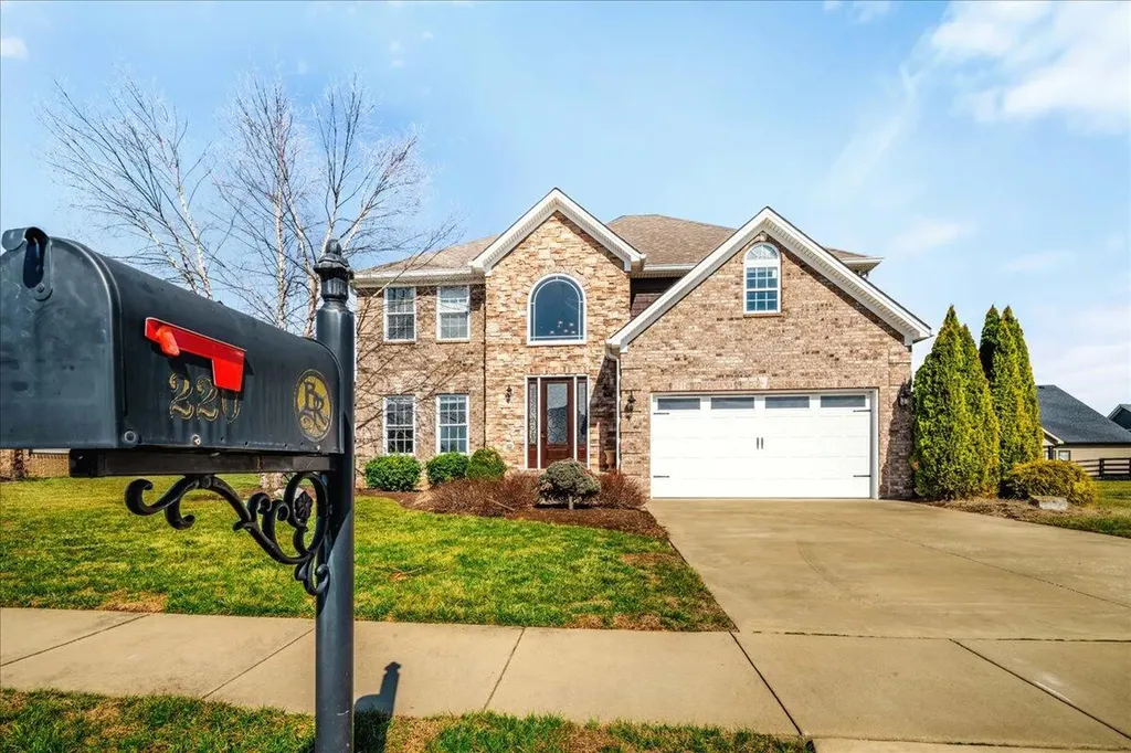 220 Burley Ridge Drive Nicholasville KY 40356