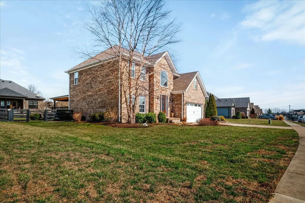 220 Burley Ridge Drive Nicholasville KY 40356