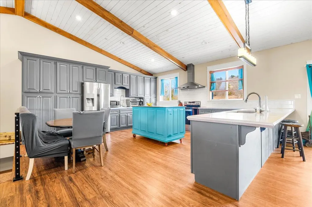 2655 Cripple Creek Road Rockholds KY 40759
