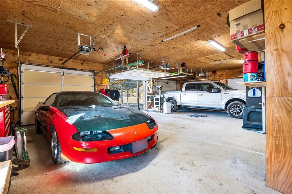 2655 Cripple Creek Road Rockholds KY 40759