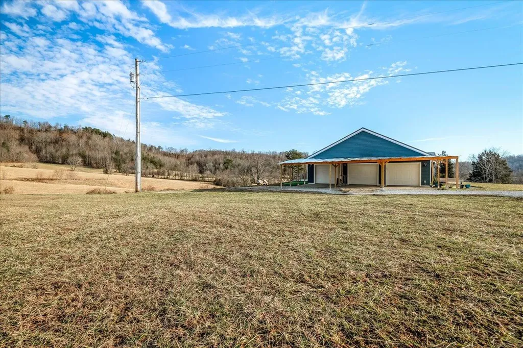 2655 Cripple Creek Road Rockholds KY 40759