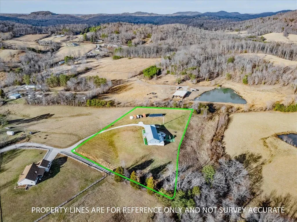 2655 Cripple Creek Road Rockholds KY 40759