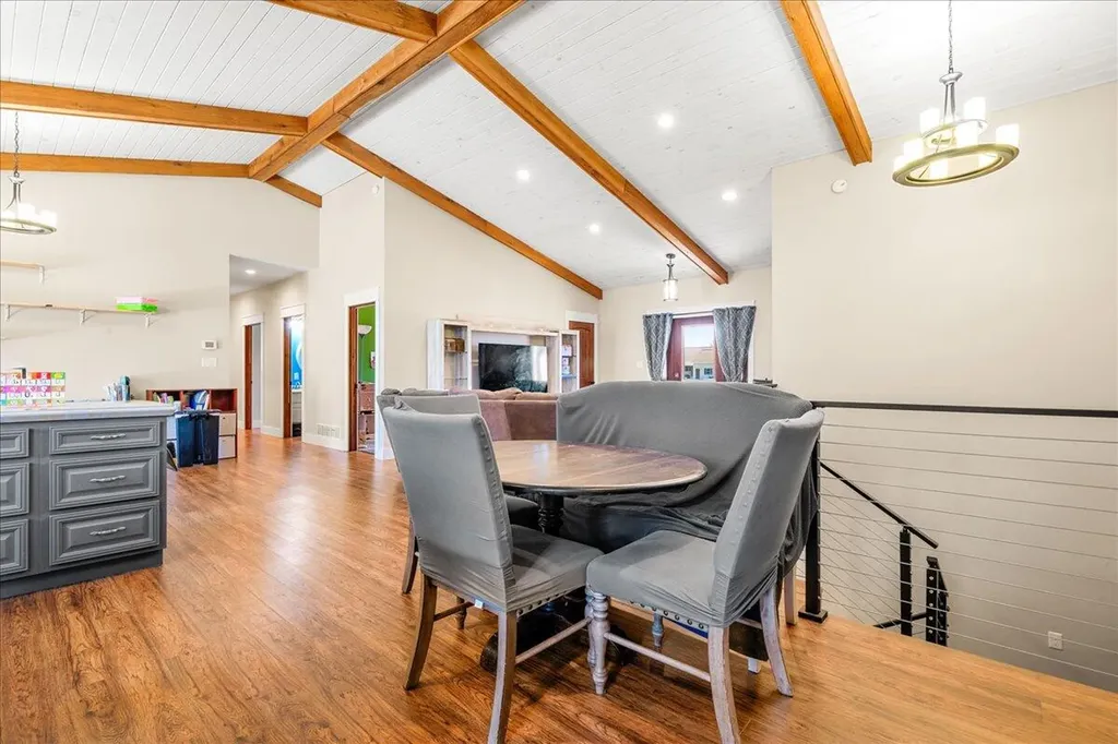 2655 Cripple Creek Road Rockholds KY 40759
