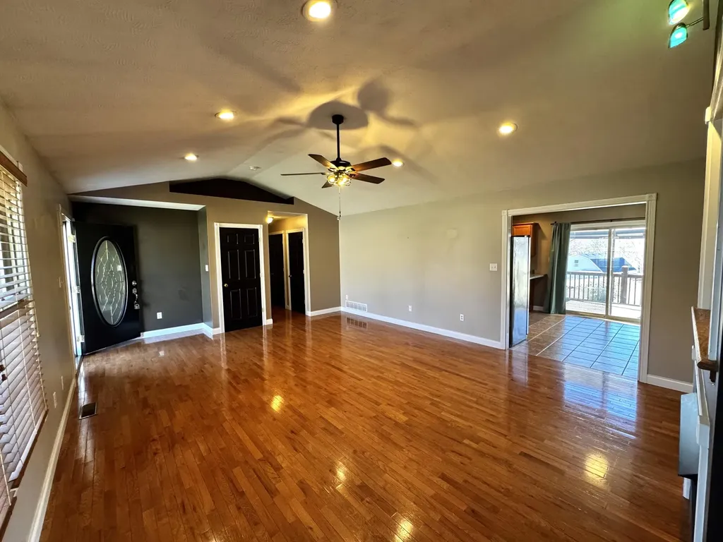 98 Enchanted Court Somerset KY 42503