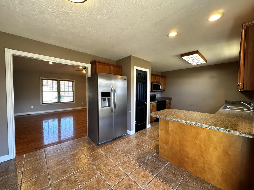 98 Enchanted Court Somerset KY 42503