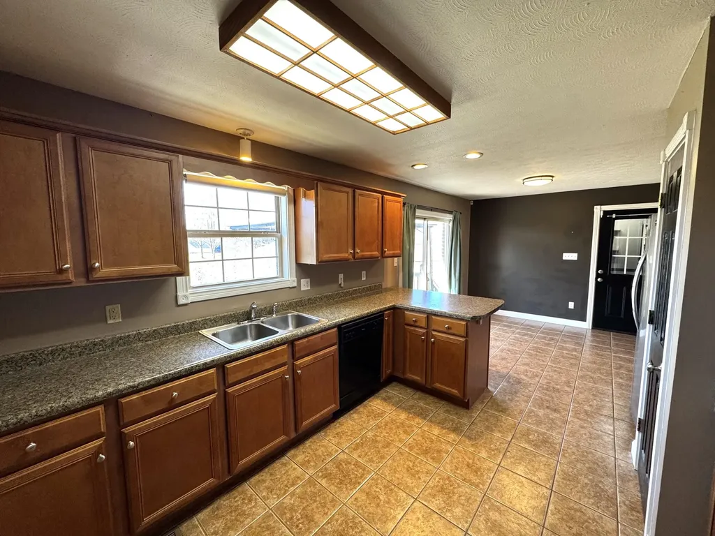 98 Enchanted Court Somerset KY 42503