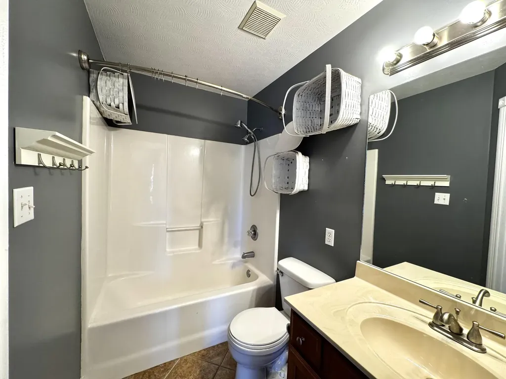 98 Enchanted Court Somerset KY 42503