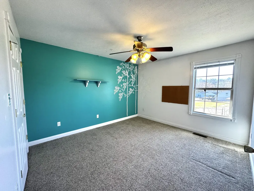 98 Enchanted Court Somerset KY 42503