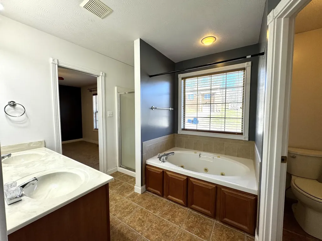 98 Enchanted Court Somerset KY 42503