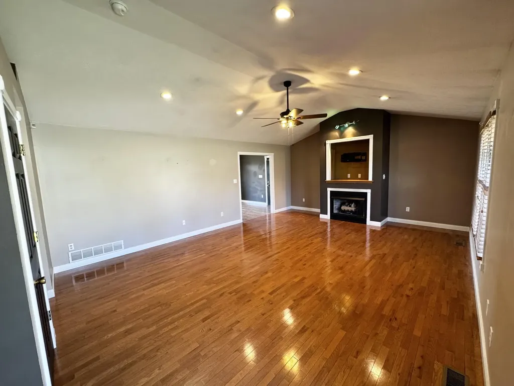 98 Enchanted Court Somerset KY 42503