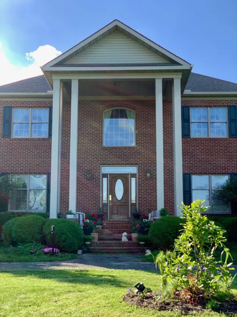 4440A Lexington Road Paris KY 40361