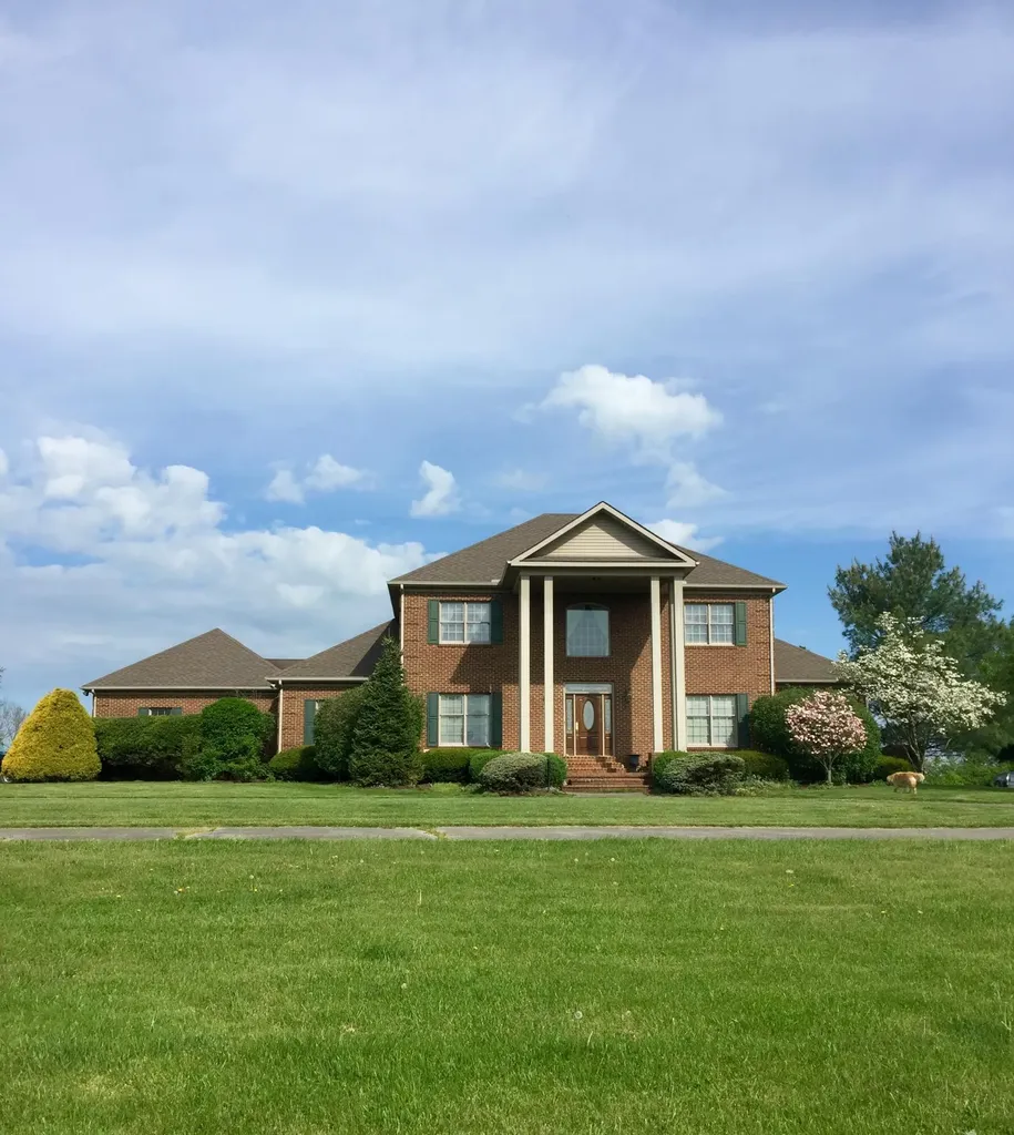 4440A Lexington Road Paris KY 40361