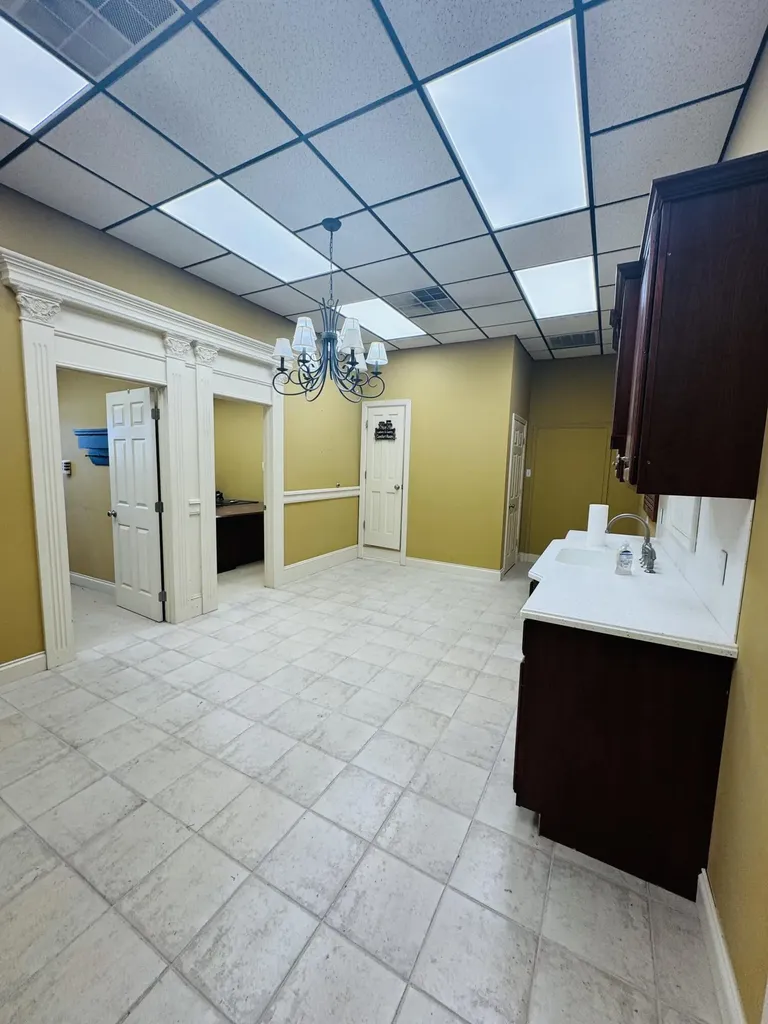 1272 Ky-490 East Bernstadt KY 40729