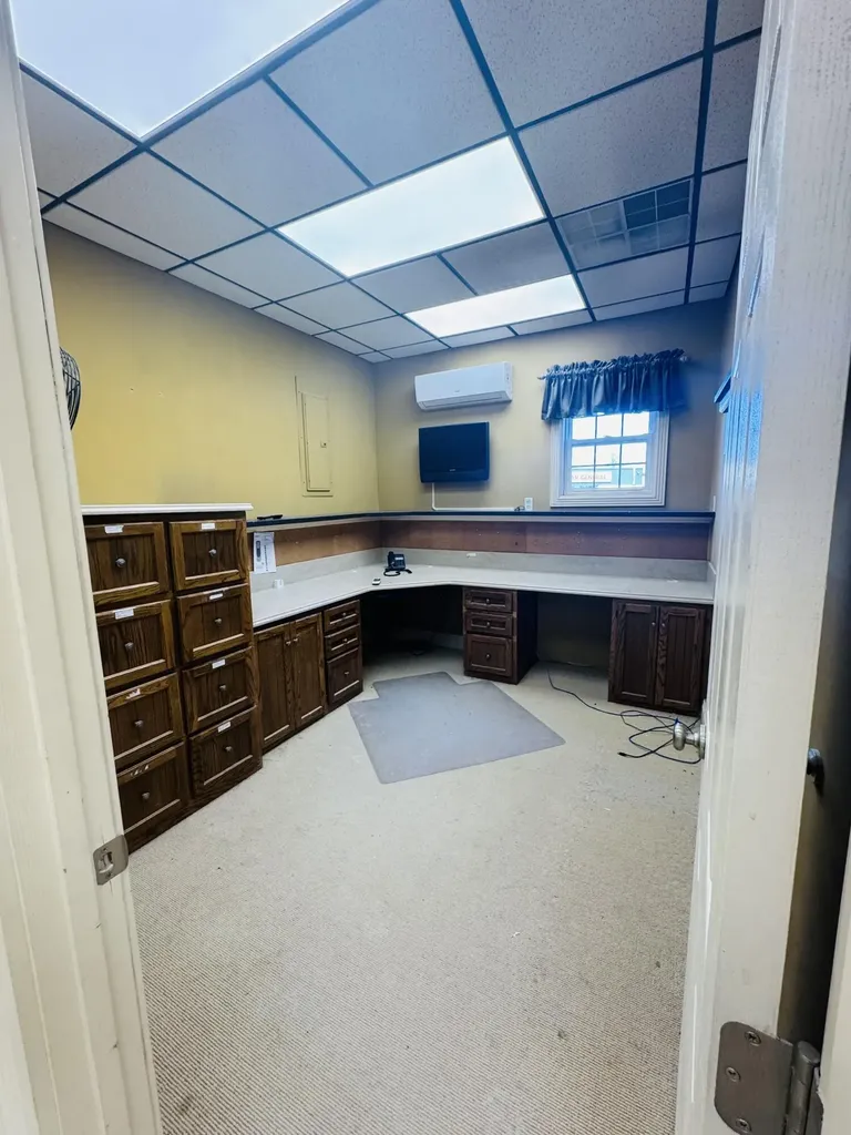 1272 Ky-490 East Bernstadt KY 40729