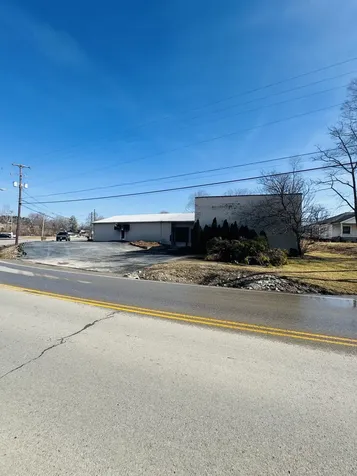 1272 KY-490 East Bernstadt KY 40729