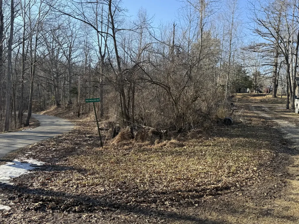 41 Reynolds Road Mckee KY 40447