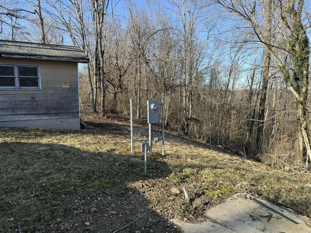 41 Reynolds Road Mckee KY 40447