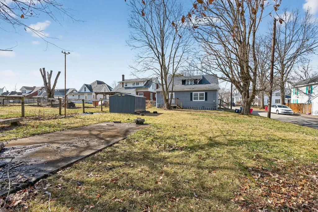 402 S Elmarch Avenue Cynthiana KY 41031