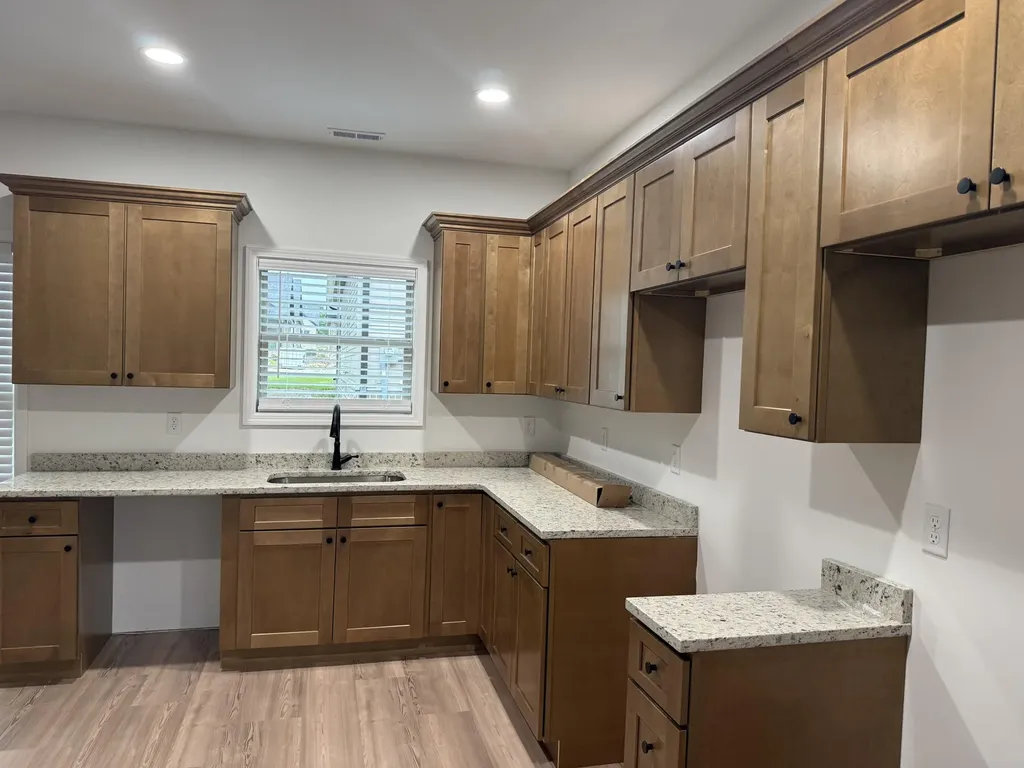 844 #4 Ridgewood Drive Berea KY 40403
