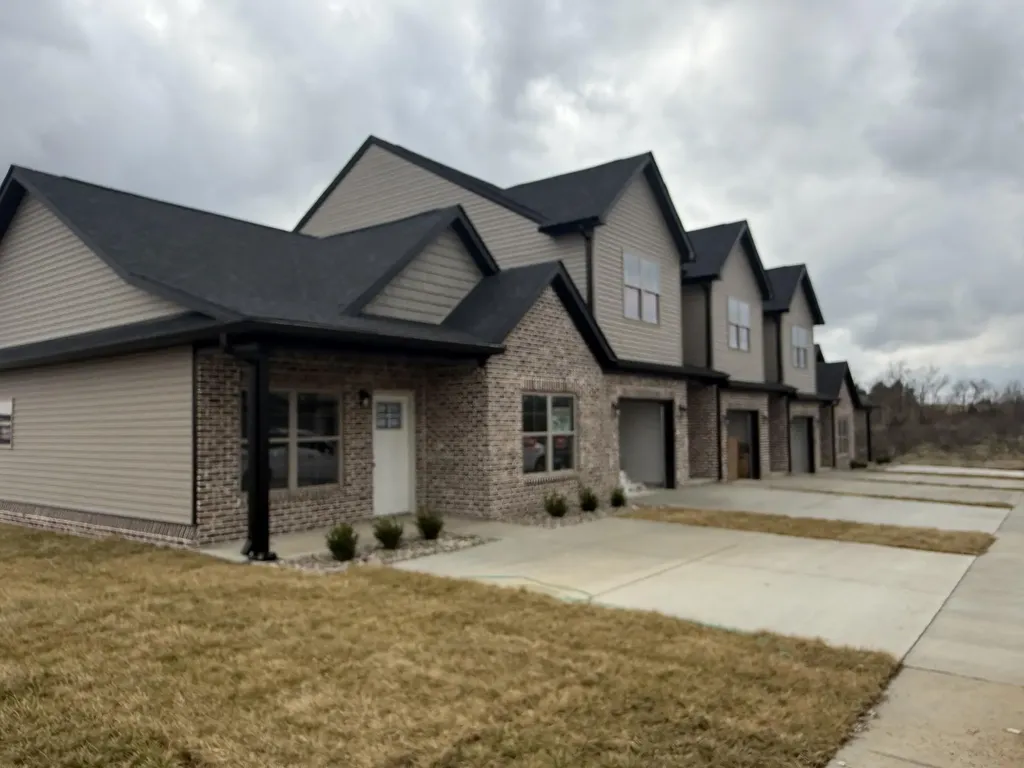 844 #4 Ridgewood Drive Berea KY 40403